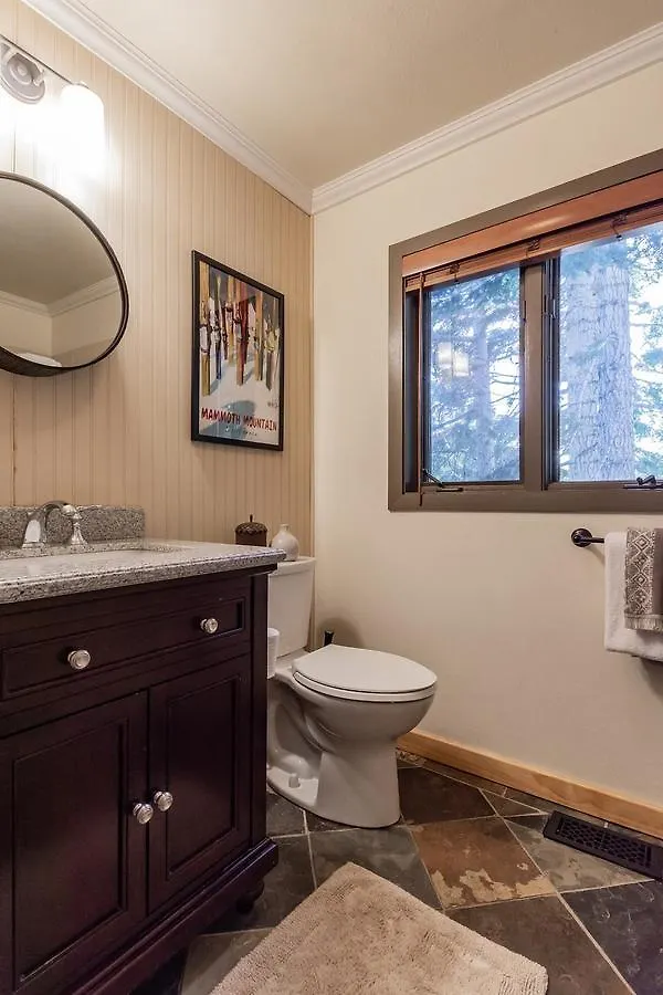 Bridges Townhome #11 Old Mammoth بيت للعطل