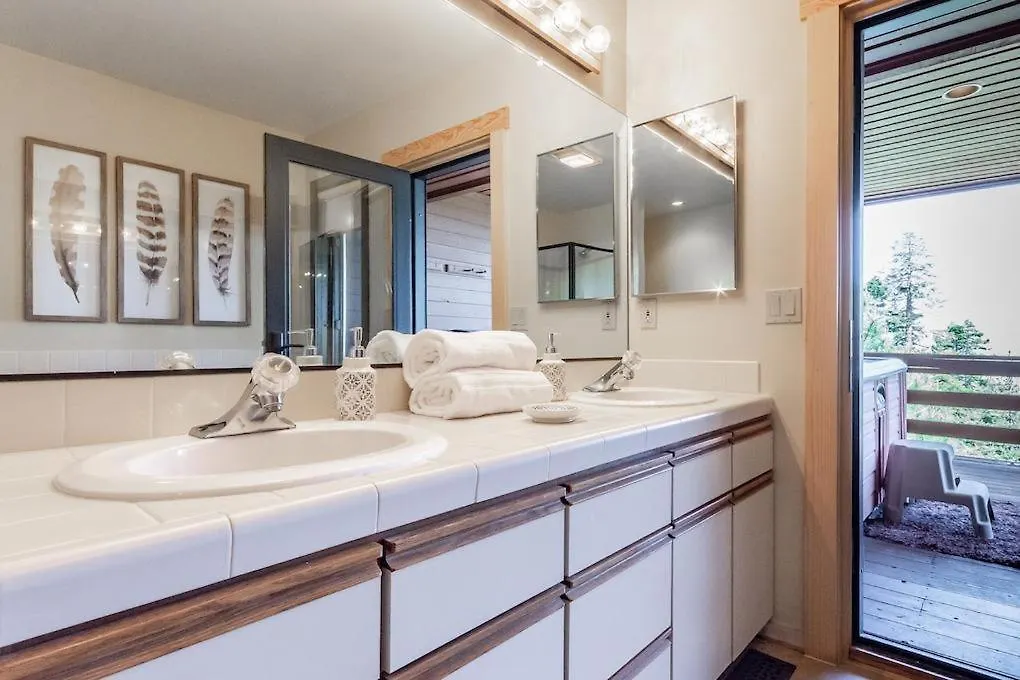 Bridges Townhome #11 Old Mammoth